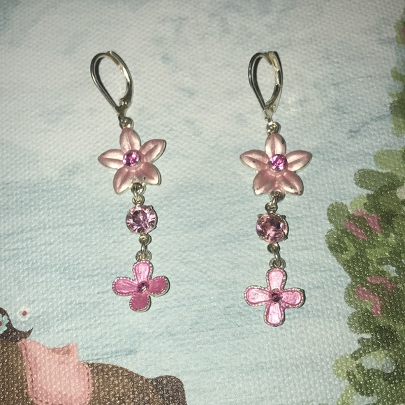 Pink Flowers Rhinestone Drop Layered Set NWOT - Picture 3 of 17